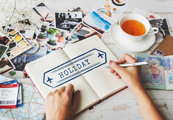 إدارة أيام العُطل